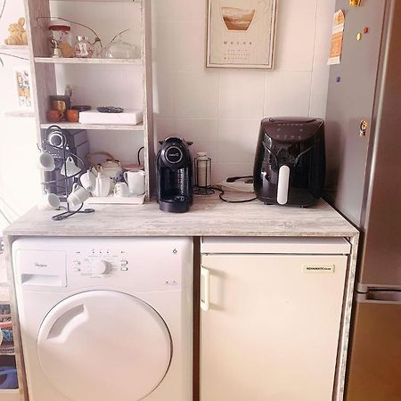 Apartamento Com Boa Luz E Localizacao Em Lisboa. Apartman Kültér fotó