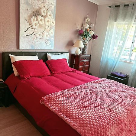 Apartamento Com Boa Luz E Localizacao Em Lisboa. Apartman Kültér fotó